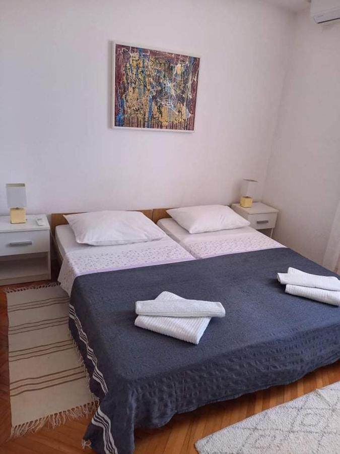 Studio Darija For 2 Persons S Terasom Wi-Fi & Parking Apartment Makarska Exterior photo