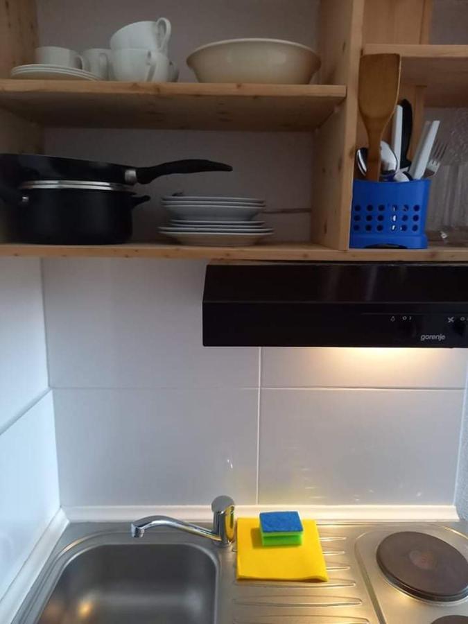 Studio Darija For 2 Persons S Terasom Wi-Fi & Parking Apartment Makarska Exterior photo